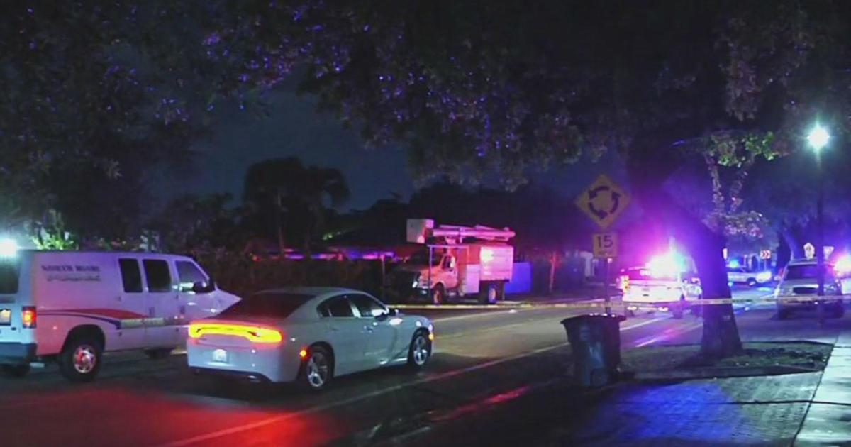 North Miami travel-by shooting, five hurt