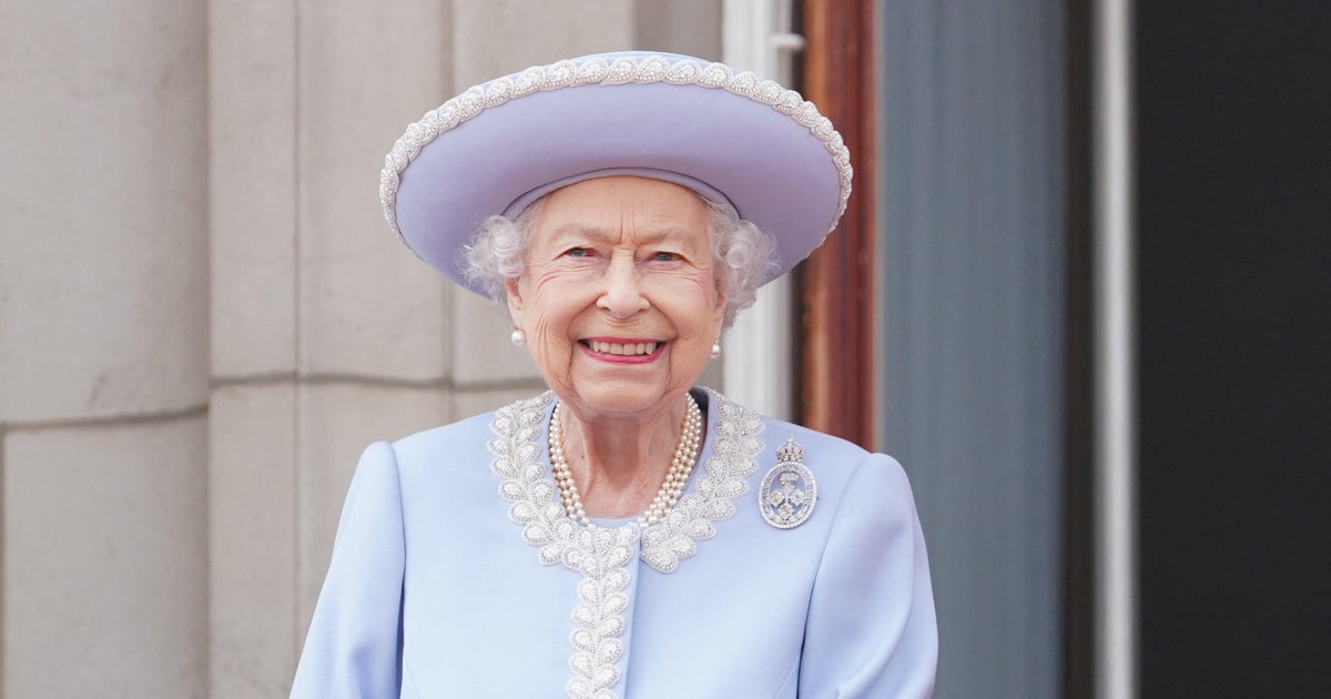 Queen Elizabeth II begins her reign with tears, UPI reports - UPI Archives