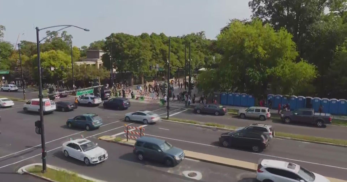 Activists, neighbors object to presence of Riot Fest in Douglass Park ...