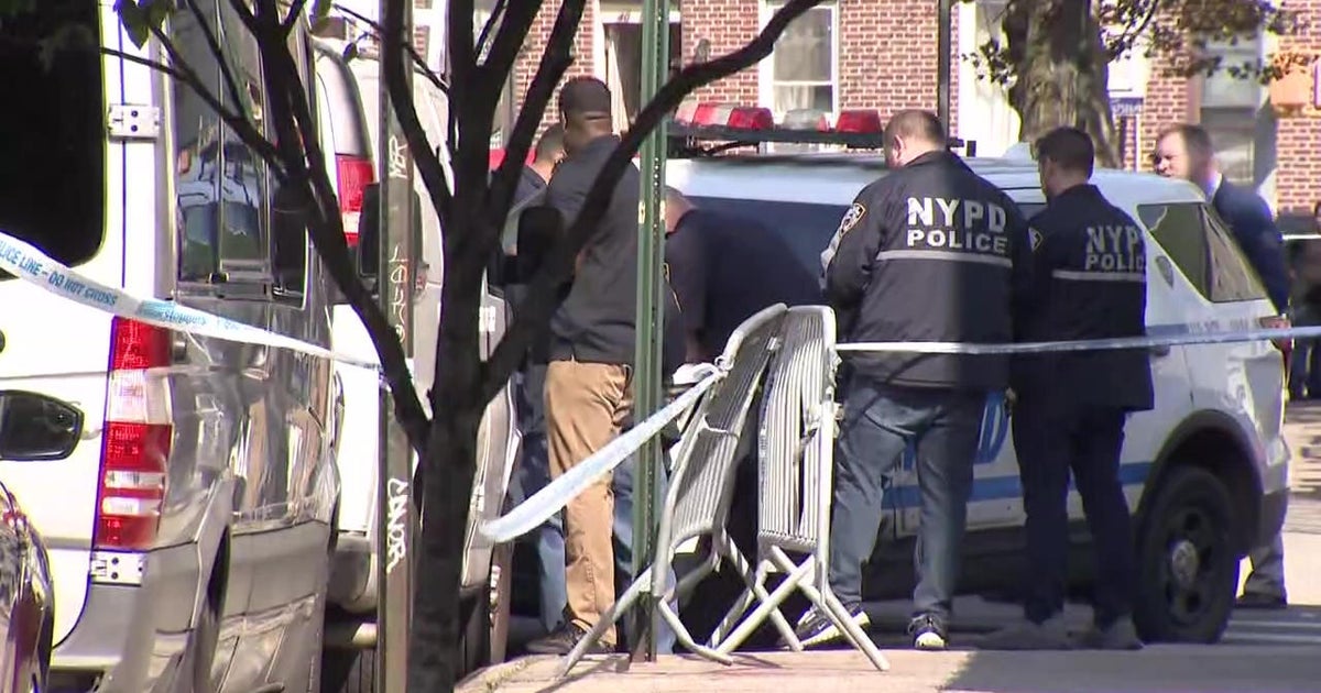 NYPD: 4 Shot, 1 Fatally, In Elmhurst, Queens | Flipboard