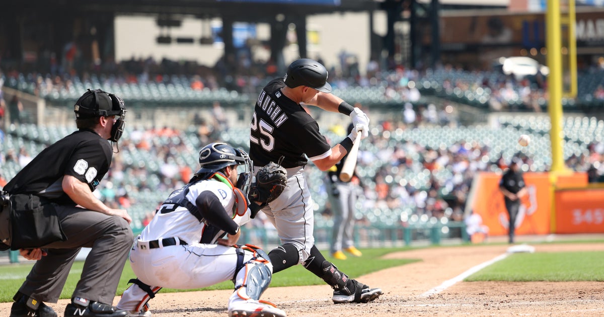 Vaughn completes Grand Slam as White Sox beat Tigers 11-5