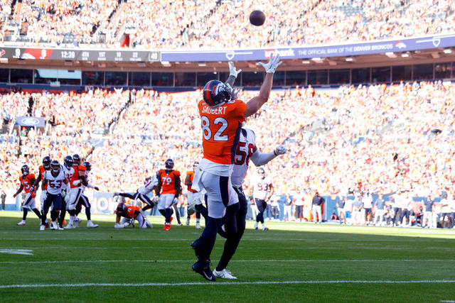 Russell Wilson leads sloppy Broncos past Texans 16-9