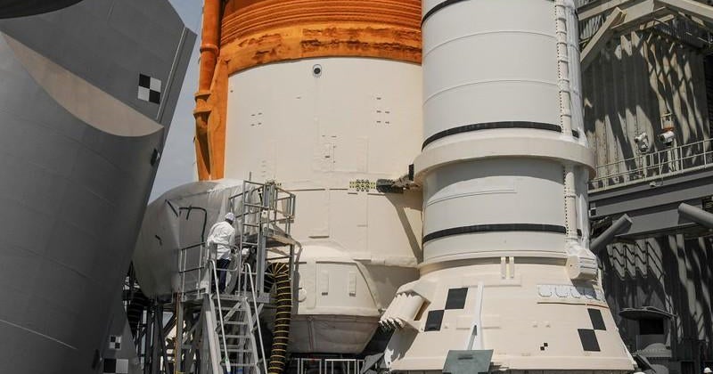 Artemis moon rocket fueling test on tap Wednesday in critical pre-flight milestone