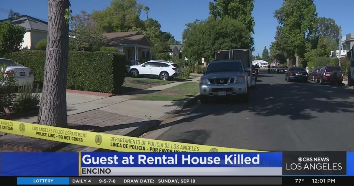 Man shot to death at pricey rental home in Encino - CBS Los Angeles