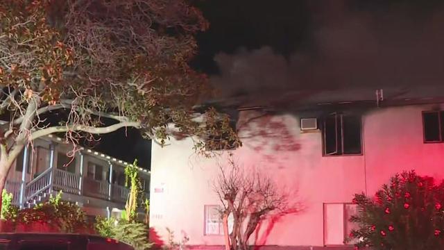 sac-deadly-apartment-fire.jpg 