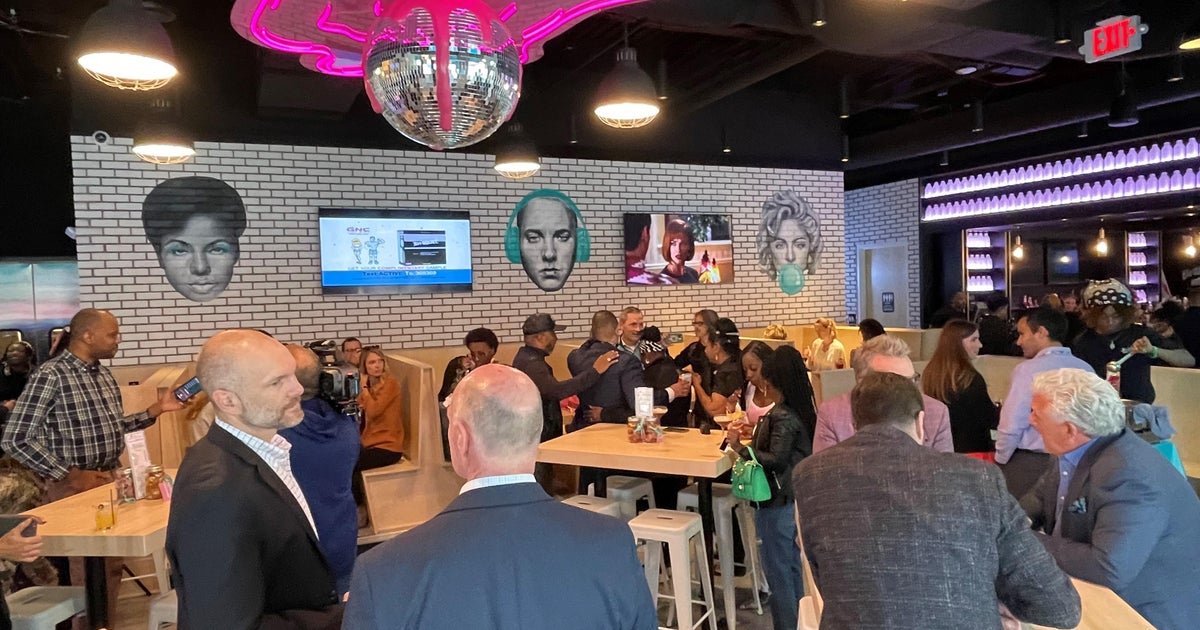 Inside JoJo's ShakeBAR Detroit's newest sweet spot CBS Detroit