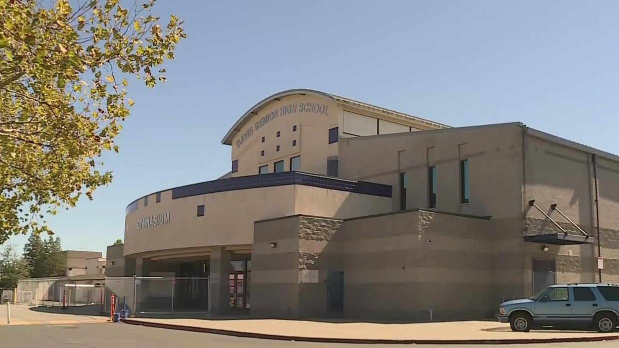 Davis High's dance postponed due to bats in the gym CBS