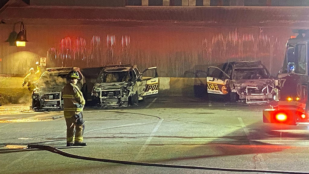 3 Pittsburgh police cruisers set on fire at training facility - CBS ...