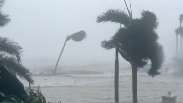 cbsn-fusion-hurricane-ian-makes-landfall-in-florida-thumbnail-1330120-640x360.jpg 