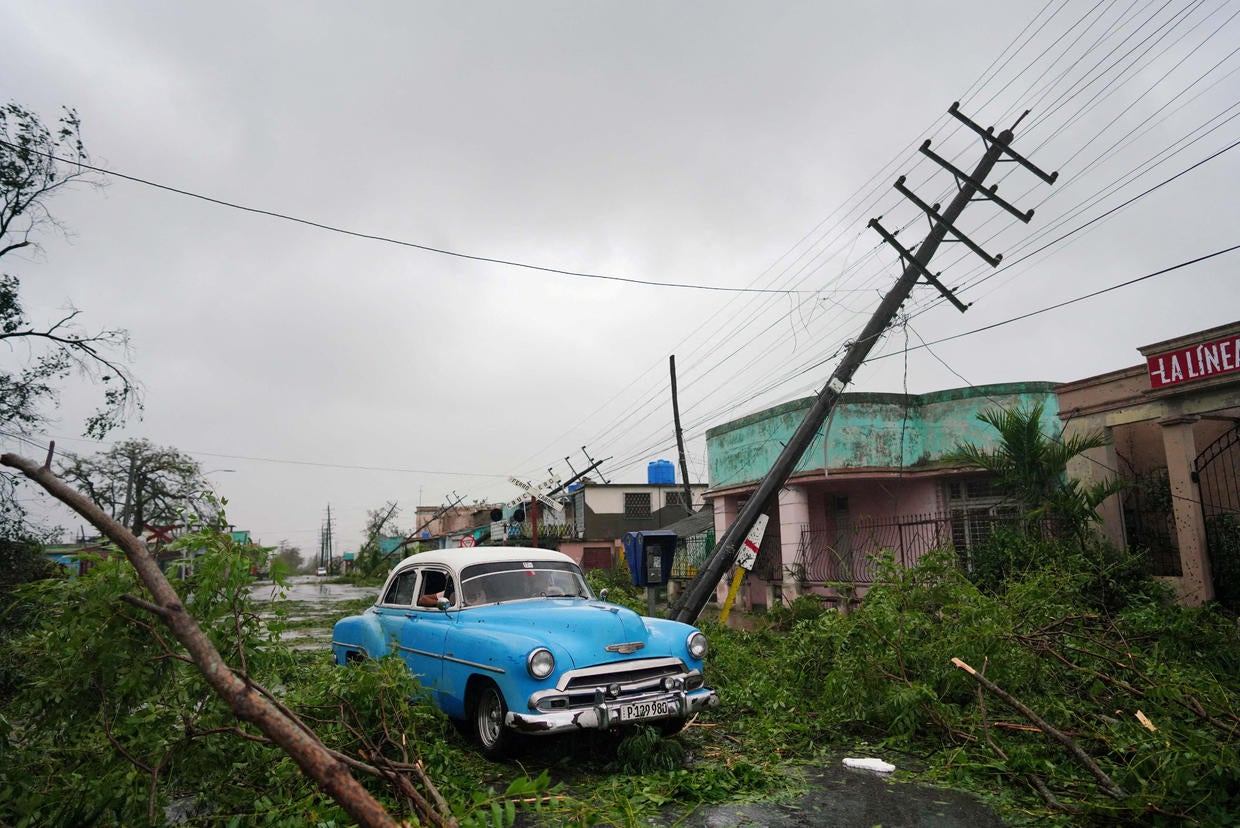 Hurricane Ian Knocks Out Power In Cuba: "It Was Apocalyptic" - CBS News