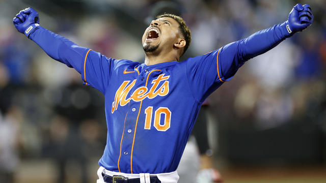 Eduardo Escobar #10 of the New York Mets reacts after hitting a walk-off RBI single during the tenth inning against the Miami Marlins at Citi Field on September 28, 2022 in New York City. 