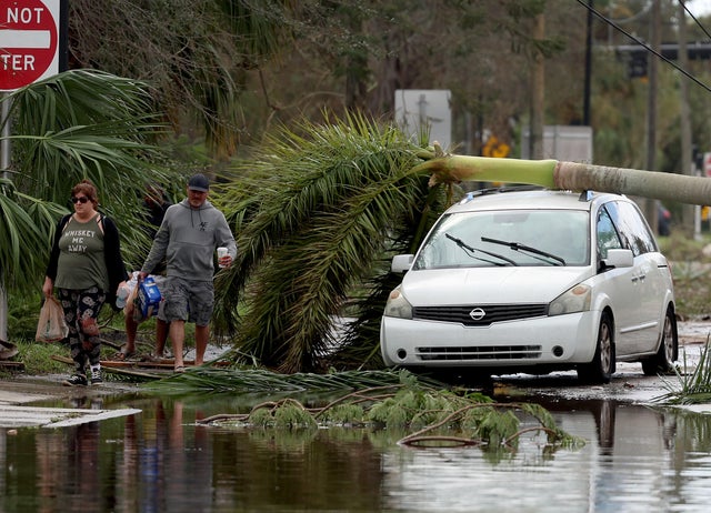 Hurricane Ian Slams Into West Coast Of Florida