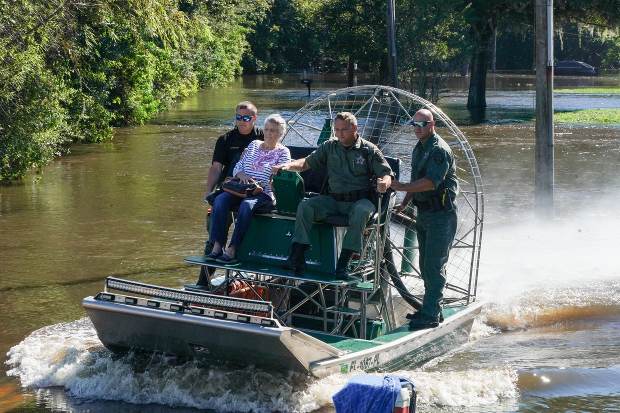 See dramatic photos of Hurricane Ian's widespread damage across Florida