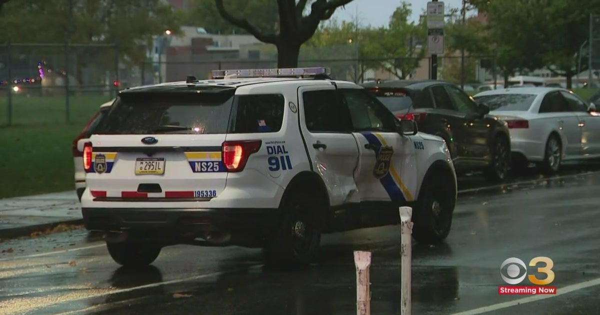 Philadelphia police officer injured after car crash in Spring Garden ...