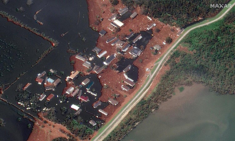 09-closer-view-of-st-paul-church-ironton-louisiana-after-hurricane-ida-31aug2021-ge1.jpg 