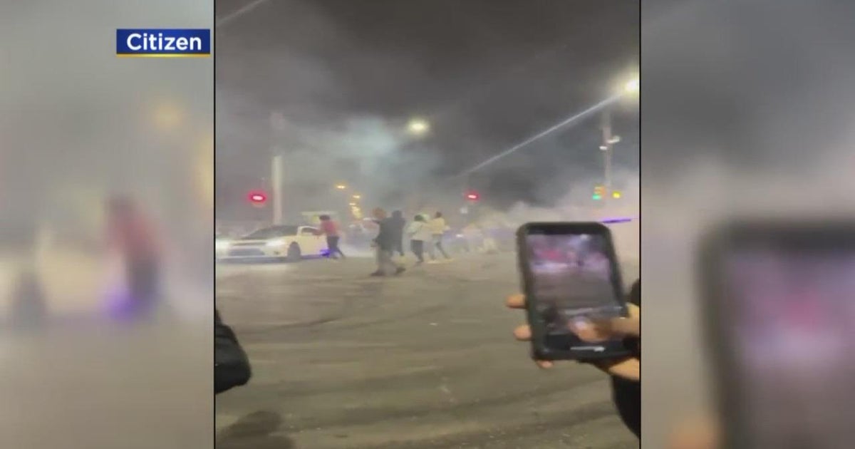 Video: Police break-up drag race rally in North Philadelphia - CBS ...