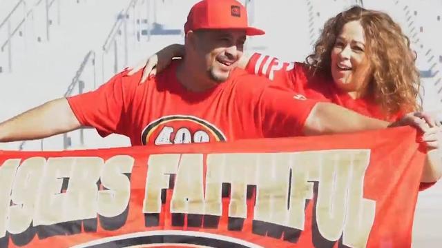 49ers-fan-vazquez-family.jpg 