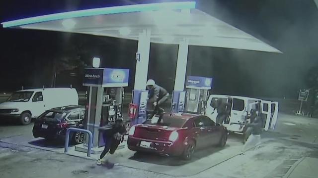 carjacking-at-sunoco-gas-station-in-germantown-captured-on-video.jpg 