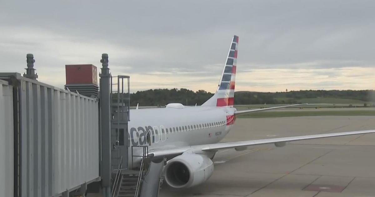 American Airlines flight makes emergency landing at Pittsburgh