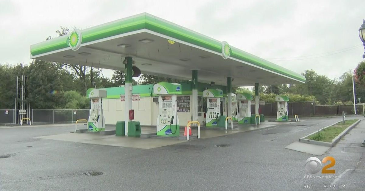 Worker injured after shooting at Long Island gas station CBS New York