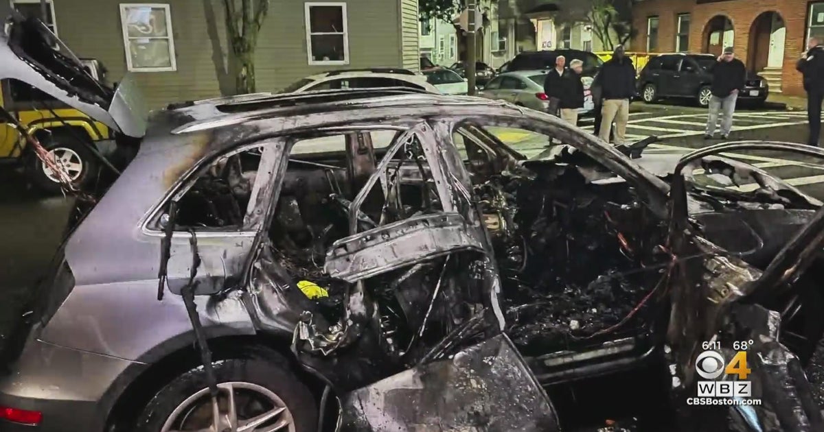 SUV destroyed by fire in South Boston - CBS Boston