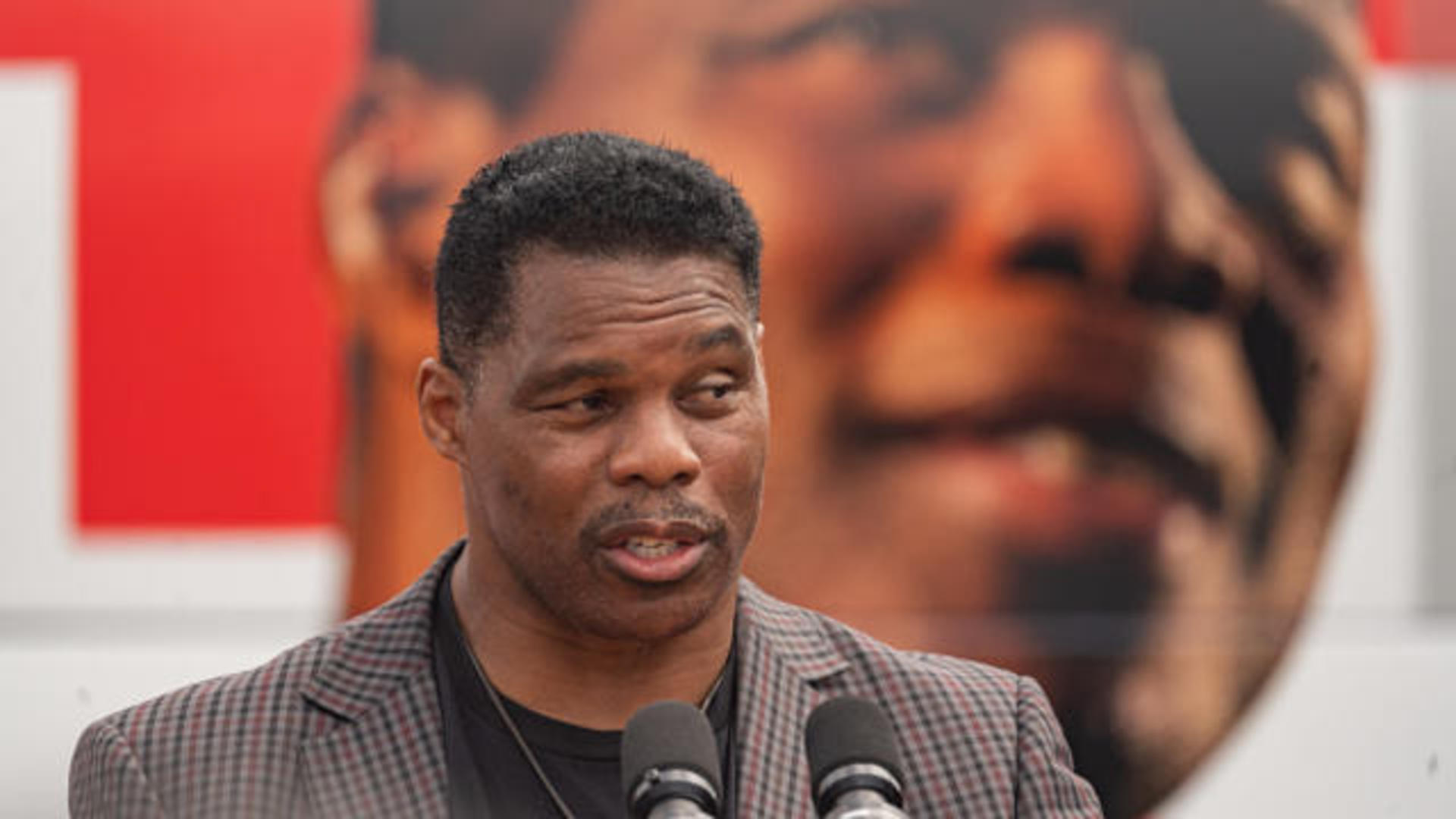 Herschel Walker, Jimmy Johnson reunite 33 years after 'the