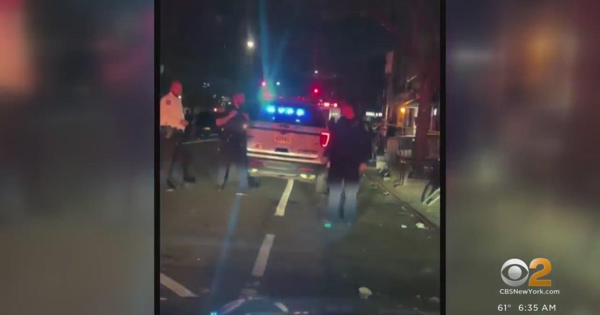 35yearold man killed in Brooklyn stabbing CBS New York