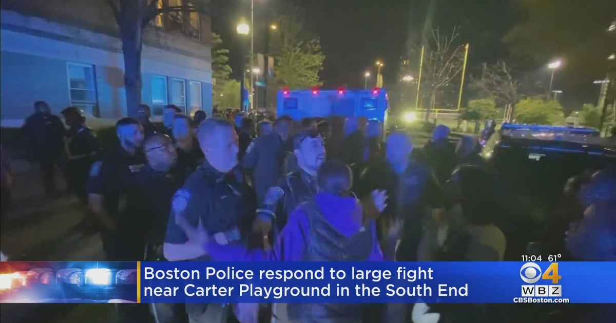 Boston Police respond to large fight near Carter Playground - CBS Boston