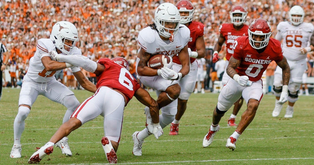 Red River Showdown: Texas Blocks Oklahoma 49-0