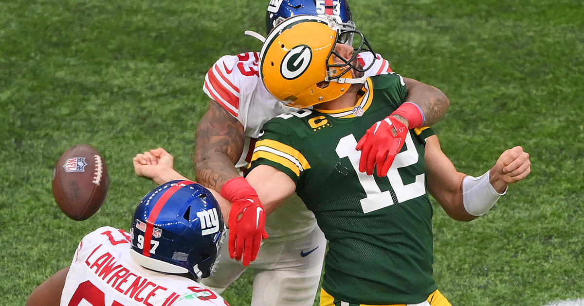 Giants come back to beat Packers in London stunner