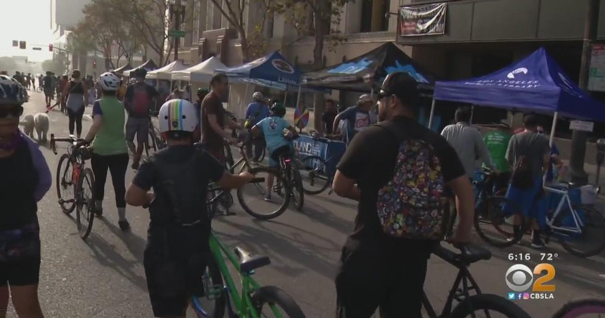 CicLAvia closes car traffic in heart of Downtown LA for runners, bikers and anyone looking for a nic