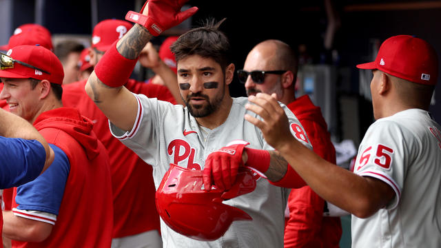 Division Series - Philadelphia Phillies v Atlanta Braves - Game One 