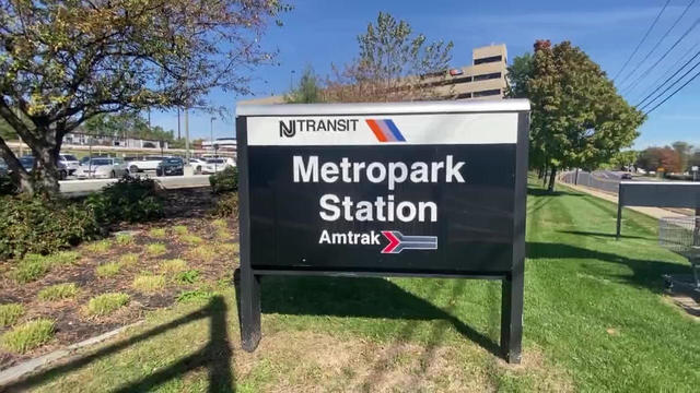 nj-transit-metropark-station.jpg 