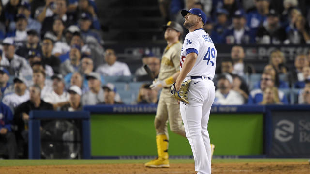 Division Series - San Diego Padres v Los Angeles Dodgers - Game Two 