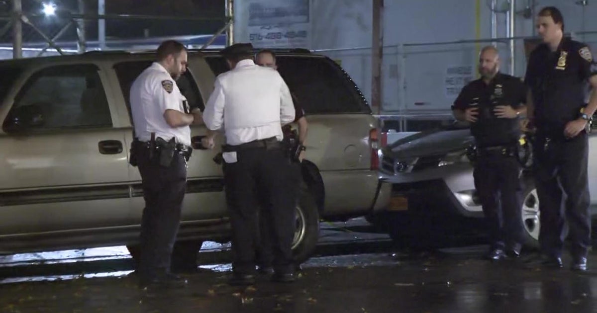 2 NYPD officers injured after being struck by car during foot chase in