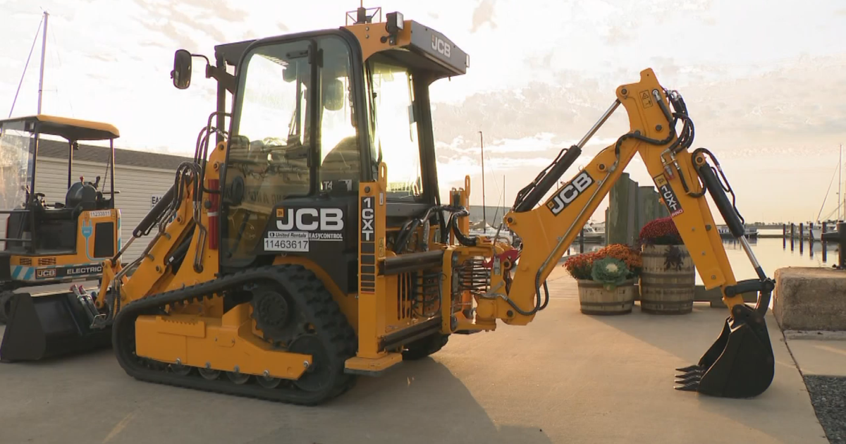 Kids join Port Covington's 2nd annual Truck and Boat Touch CBS Baltimore
