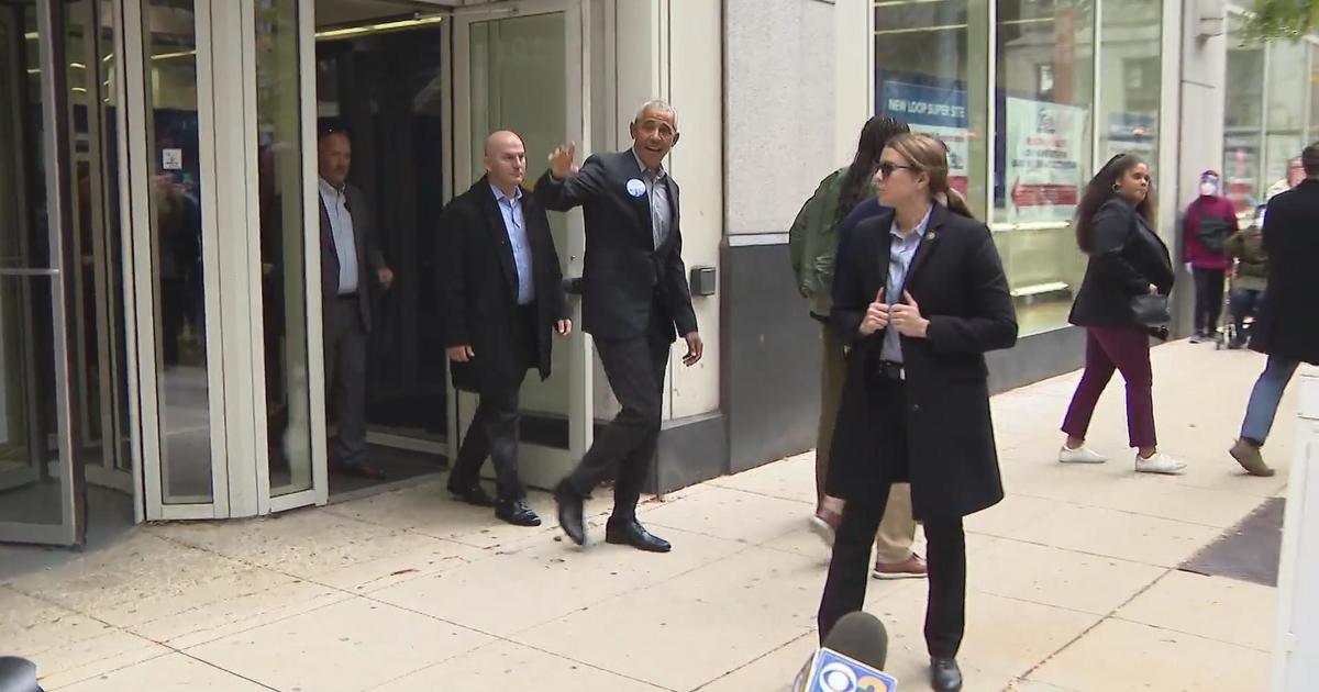 Obamas Stop To Cast Early Ballots At Chicago Supersite - CBS Chicago