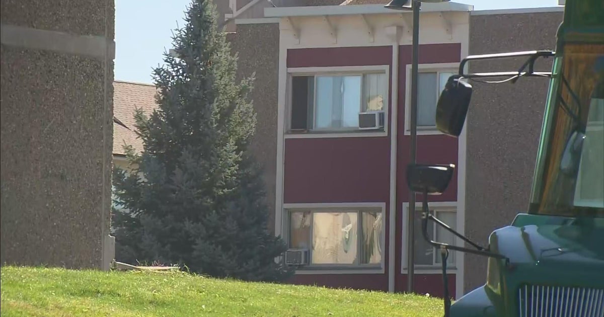 Residents in Thornton apartment building without heat again CBS