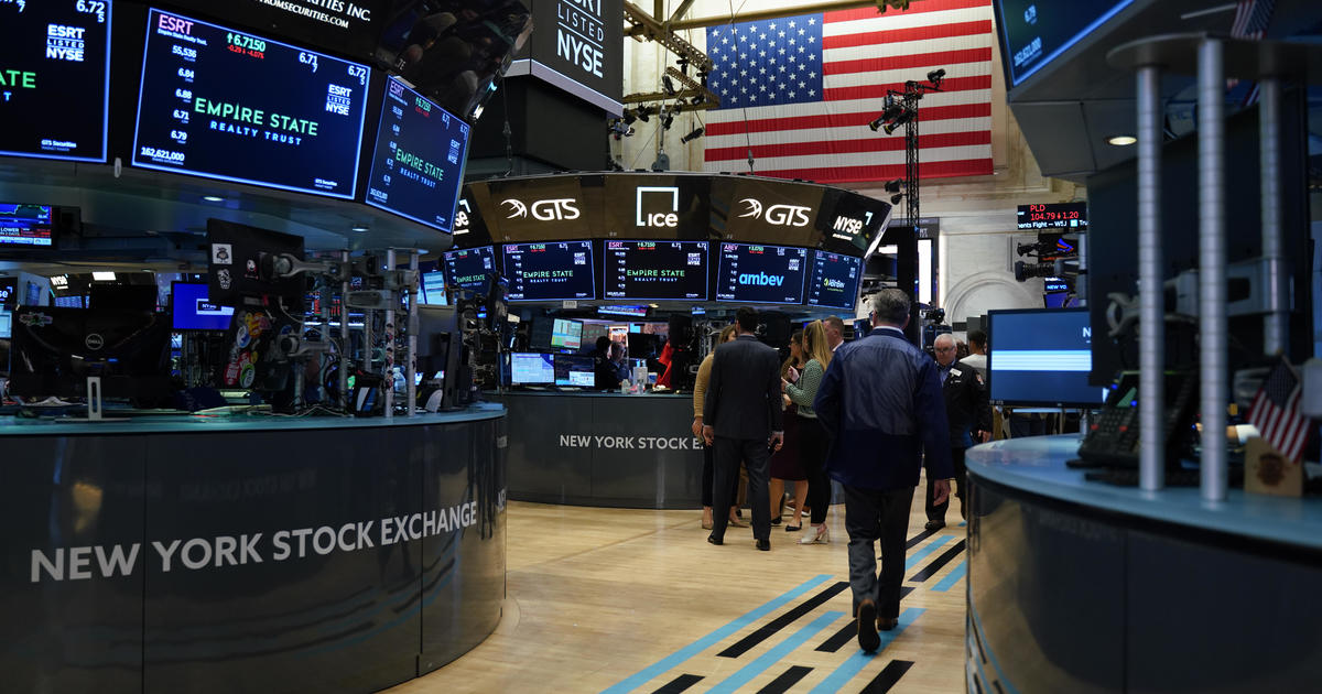 After rough weeks, Wall Street equities are rising again