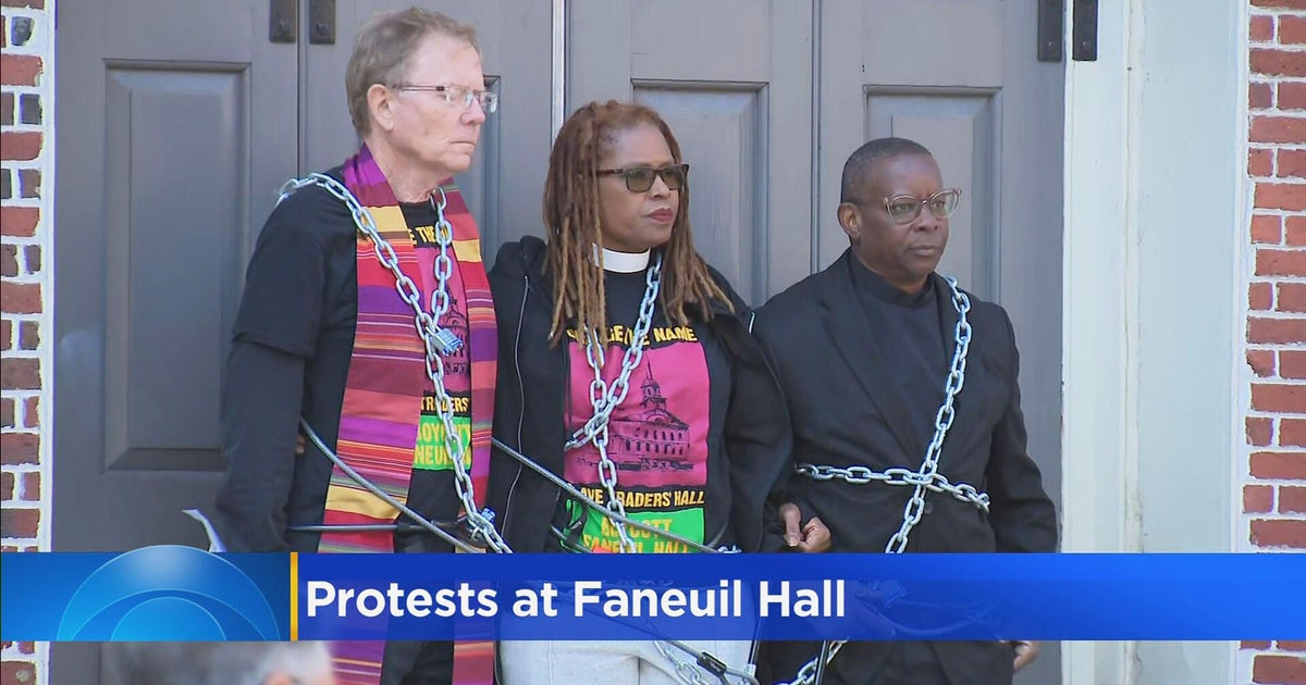3 religious leaders chain themselves to Faneuil Hall demanding name