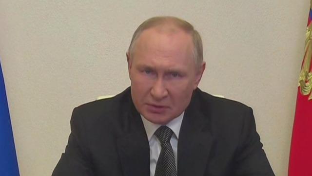 cbsn-fusion-putin-declares-martial-law-in-annexed-regions-thumbnail-1391917-640x360.jpg 