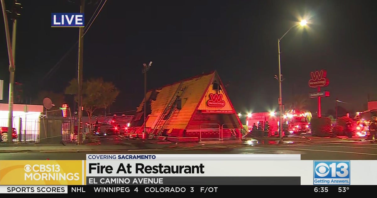 Fire damages Wienerschnitzel restaurant in North Sacramento again