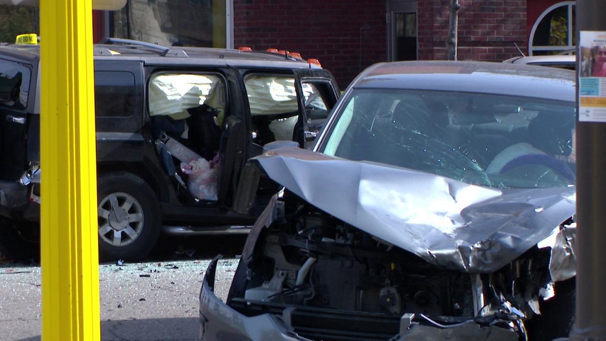 Suspected Drug Dealers Ram Minneapolis Police Car Before Chase And ...