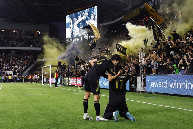 MLS powerhouse LAFC hopes to avoid Dodger Blues in playoffs - CBS Los  Angeles