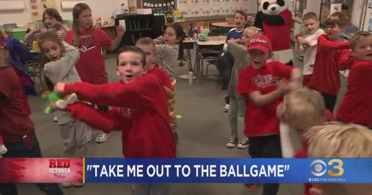 Phillies peprally being held at City Hall for Game 3 CBS Philadelphia