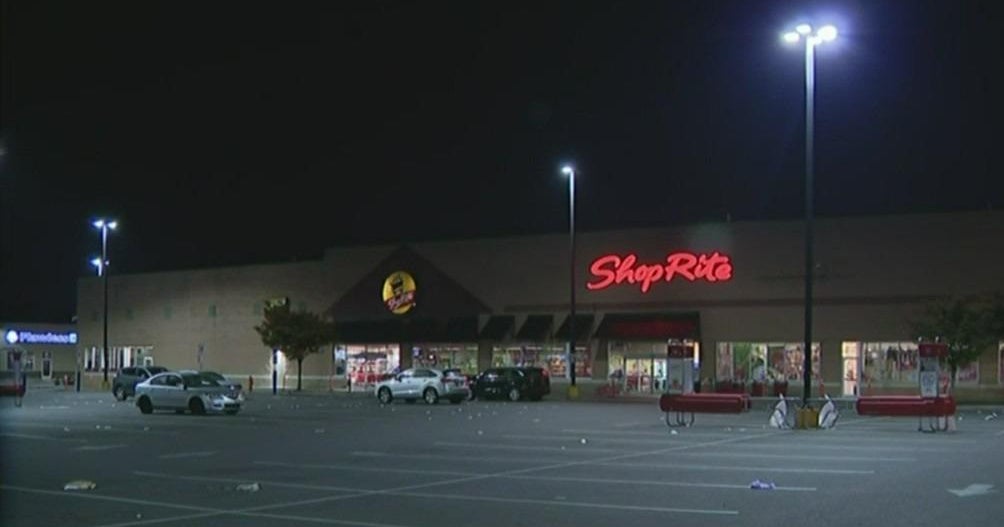 Man shot dead in Oxford Circle ShopRite parking lot Philadelphia