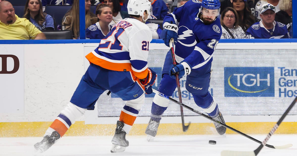 Lightning beat Isles with Paul scoring late in second - CBS New York