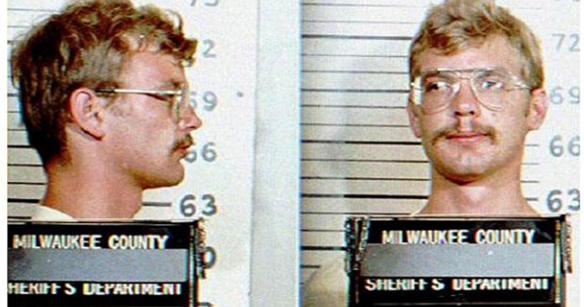 Jeffrey Dahmer Halloween costume sales banned on eBay