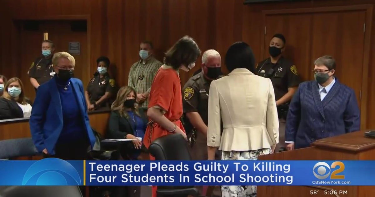 16-year-old pleads guilty to deadly school shooting in Michigan - CBS ...