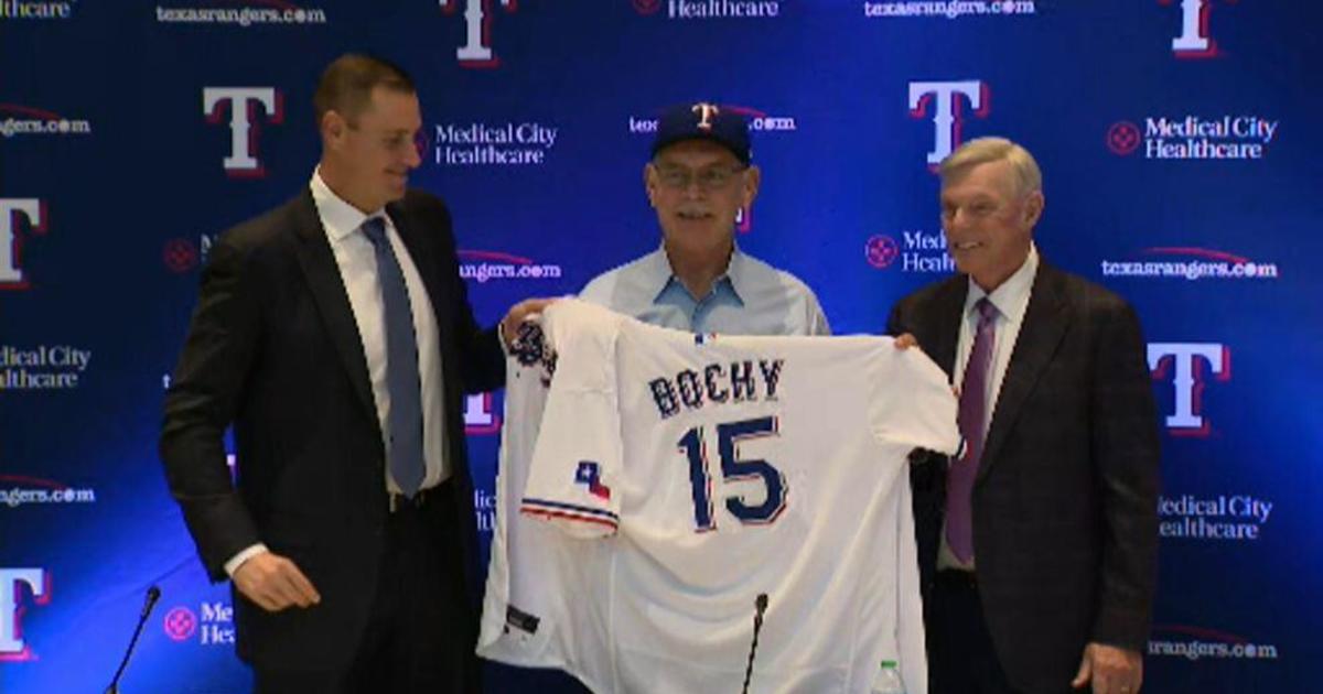 Rangers introduce new Manager Bruce Bochy - CBS Texas